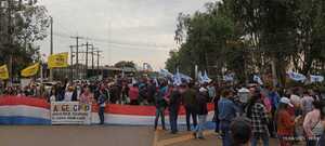 Docentes volvieron a movilizarse hoy