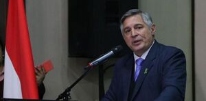 Gobierno dice que invirti贸 en educaci贸n cifra r茅cord de US$ 256 millones para reivindicar salario docente