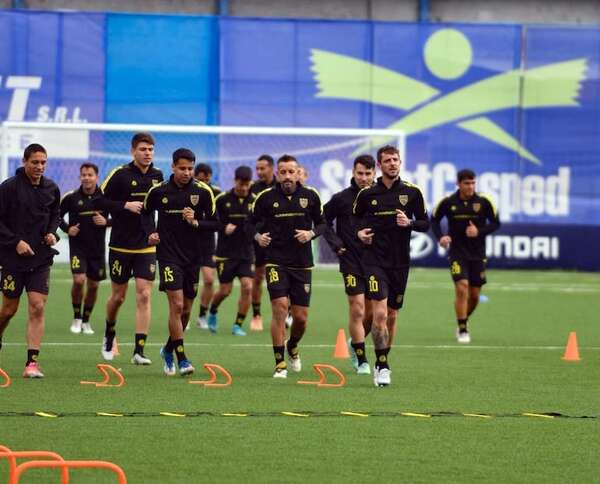Recoleta FC: Del césped sintético al natural - Deportivo Recoleta - ABC Color
