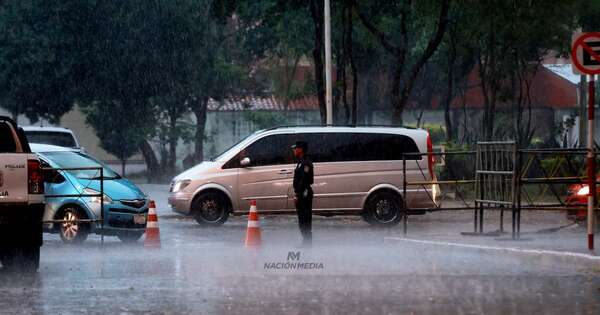 La Nación / Alerta de lluvias y tormentas sigue vigente para 11 departamentos