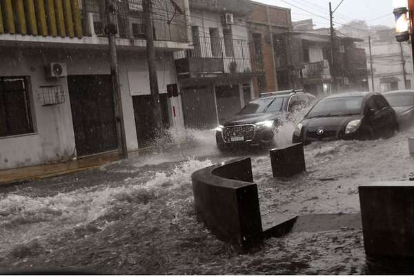 Nueve departamentos aún con posibilidad de lluvias y tormentas, según Meteorología  - Clima - ABC Color