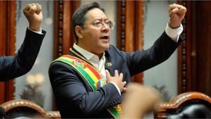 Luis Arce garantiza una transición democrática en Bolivia