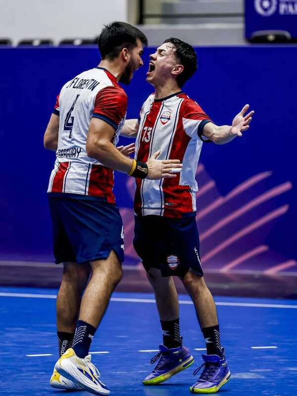 Guerreritos a semifinales del balonmano: Ser derrotados, sí; rendirse, jamás - Polideportivo - ABC Color
