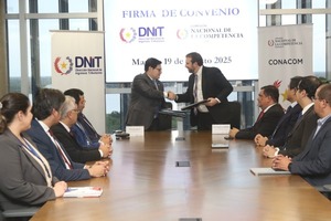DNIT y Conacom firman convenio para fortalecer cooperación interinstitucional - .::Agencia IP::.