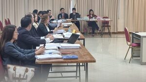 Tribunal anula sentencia y ordena nuevo juicio para tres abogados - PDS RADIO Y TV