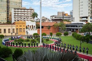 Nuevos embajadores presentan cartas credenciales ante presidente Peña • PARAGUAY TV