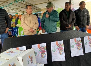 Oficializan Feria Departamental en Itapúa, con expectativa de venta de G. 180 millones - .::Agencia IP::.