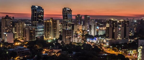 Paraguay consolida su crecimiento econ贸mico y burs谩til en el primer semestre de 2025