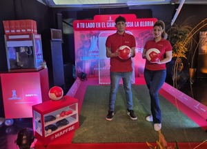 Los amantes del fútbol disfrutaron del Libertadores Club presentado por MAPFRE - trece