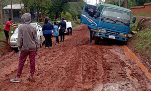 Vecinos de Ka'ygua Kokué denuncian caminos intransitables tras lluvias - OviedoPress