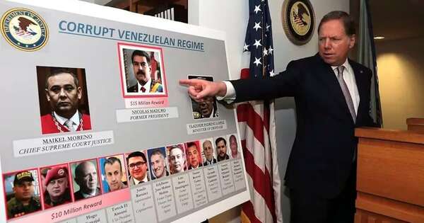 La Nación / El Cartel de los Soles de Nicolás Maduro será designado por Paraguay como grupo terrorista