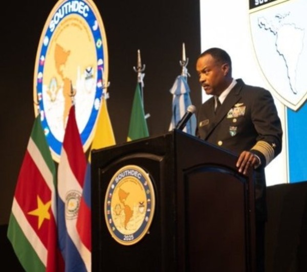 Altos mandos del Comando Sur visitan Paraguay para afianzar la cooperación en defensa - ADN Digital