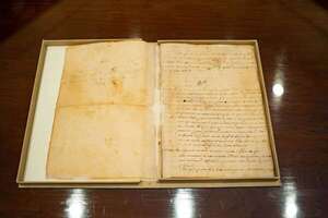 Esto dice parte de los documentos históricos restituidos al Archivo Nacional - Nacionales - ABC Color