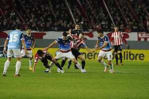 Cerro quedó afuera sin herir nunca a Estudiantes