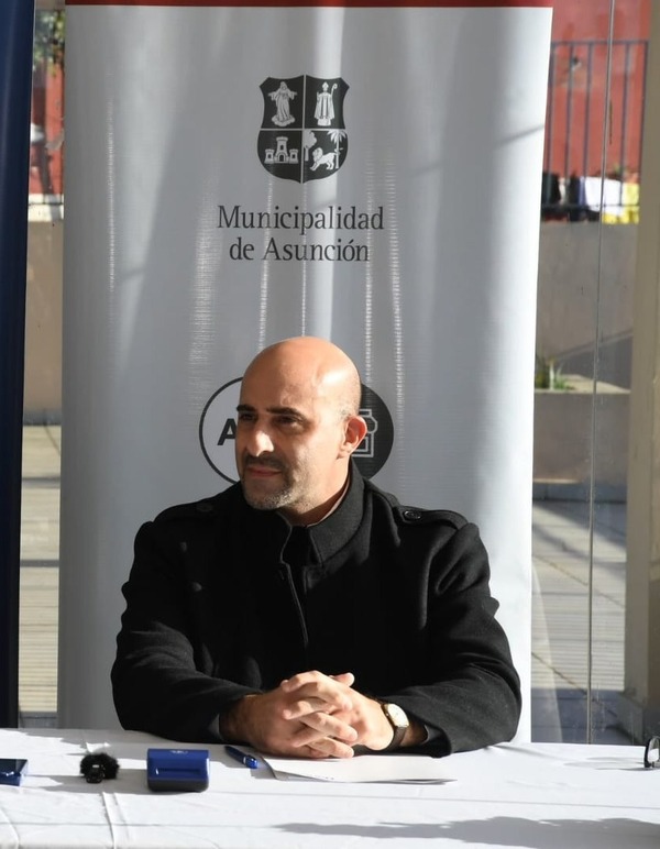 Director del Mercado 4: “La gente necesita poder confiar en el servidor público” - Portal Digital Cáritas Universidad Católica