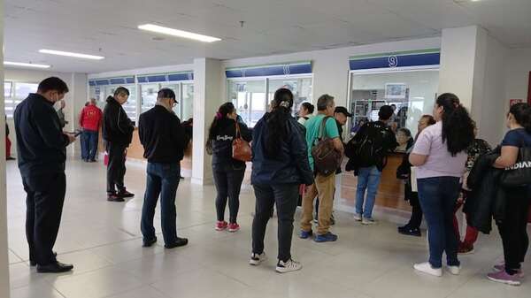 Farmacia del IPS: medicamentos siguen en falta - Nacionales - ABC Color