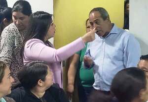 VIDEO | Así echaron de audiencia pública a hurrero de Echeverría •