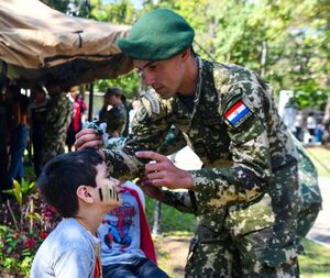 Ejército y Armada buscan nuevos profesionales: mirá las áreas y cómo postularte