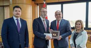 La Nación / Embajador de Ucrania agradece a Paraguay por ser un país aliado en contra de la guerra