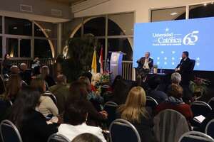 UC realiza conferencia magistral y lanza la Primera Convocatoria de Premiación a la Producción Científica - Negocios - ABC Color