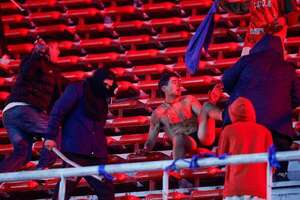 El día después : Un hincha de U está en terapia intensiva - Fútbol Internacional - ABC Color