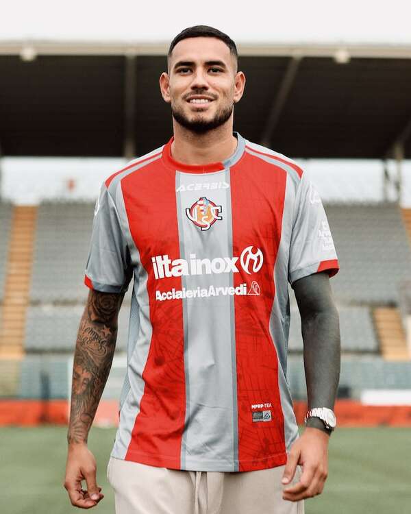 Cremonese presenta a Tony Sanabria - Fútbol - ABC Color