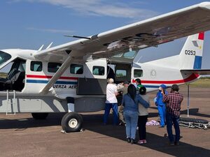 Trasladan vía aérea a Asunción al suboficial inspector herido en Yby Yaú - Concepción al Día