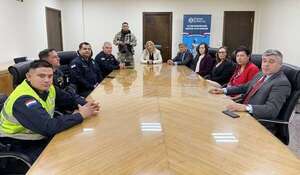 Asignan custodia policial a jueces que condenaron a funcionarios penitenciarios - Policiales - ABC Color