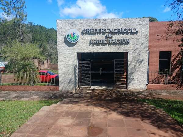 Investigan presunto esquema de estafas del Crédito Agrícola de Habilitación en Pirapó - Policiales - ABC Color