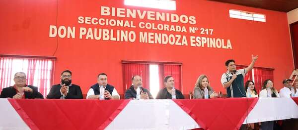 Lilian Samaniego inscribe movimiento con miras a municipales - Política - ABC Color