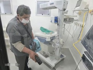 Combaten brote de pulgas en Materno Infantil de Trinidad - Portal Digital Cáritas Universidad Católica