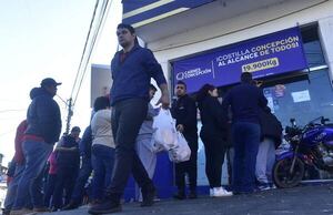 El crecimiento económico contrasta con la realidad de muchos, señalan - Economía - ABC Color