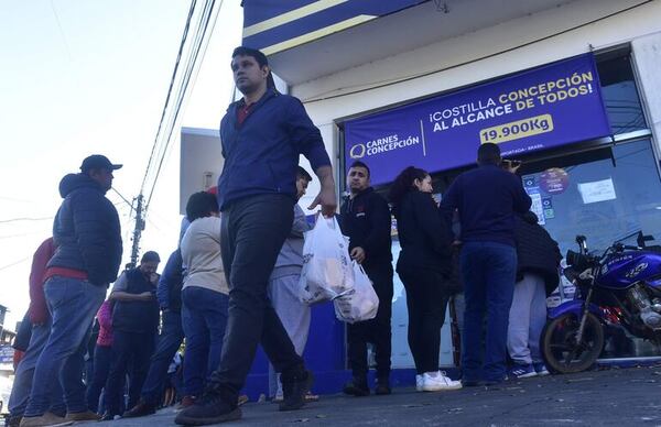 El crecimiento económico contrasta con la realidad de muchos, señalan - Economía - ABC Color