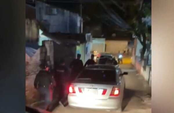 Operativo masivo en la Chacarita tras asesinato de mujer en medio de balacera - ADN Digital