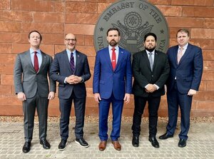 Parte de la plana mayor del Consejo de Seguridad Nacional de EE.UU ya está en Paraguay