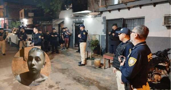 La Nación / Múltiples allanamientos en el barrio Ricardo Brugada dejan como resultado un detenido