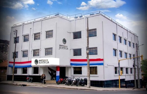 Ministerio de Justicia impulsa penas alternativas y programas de reinserción para descongestionar cárceles