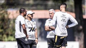 Juan Pablo Vojvoda asume el mando del Santos