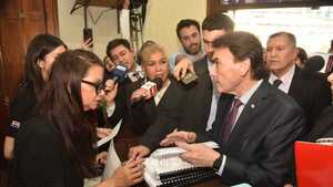 Interventor entrega informe final sobre gestión de Nenecho y habla de un “debacle financiero”