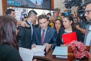 Interventor entrega informe final sobre la Municipalidad de Asunción: deuda, uso irregular de bonos y propuestas de salida