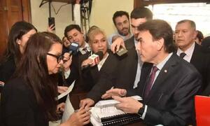 Interventor entrega informe final sobre gestión de Nenecho y habla de una “debacle financiera” – Prensa 5