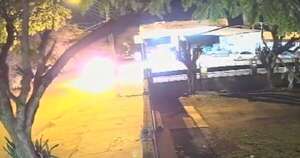 Diario HOY | Se incendió su motocarro en plena marcha: reciclador acaba con serias quemaduras