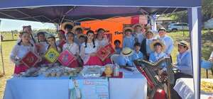 Ayolas celebra el Día del Folclore Paraguayo con alumnos y docentes - Nacionales - ABC Color