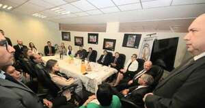 La Nación / Ministros de la Corte Suprema desarrollaron jornada de trabajo en Villarrica