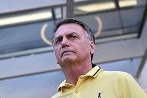 Bolsonaro niega que burlara restricciones y dice que policía busca “desmoralizarlo” - Mundo - ABC Color