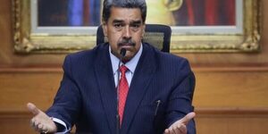Maduro llama a un alistamiento para demostrar su poder ante EE. UU.