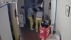 Video: Bomberos salvan la vida de una niña de 3 años en Fernando de la Mora
