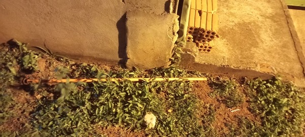 Joven queda gravemente herido tras caer sobre una escoba