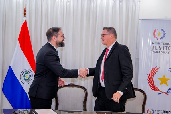 Firman convenios con instituciones religiosas para fortalecer la reinserción social - ADN Digital