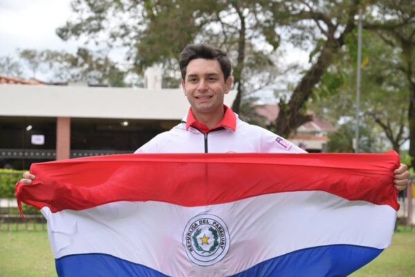 Benjamín Fernández ganó la medalla de plata en golf individual masculino